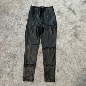 COPY - Express black skinny leather pants